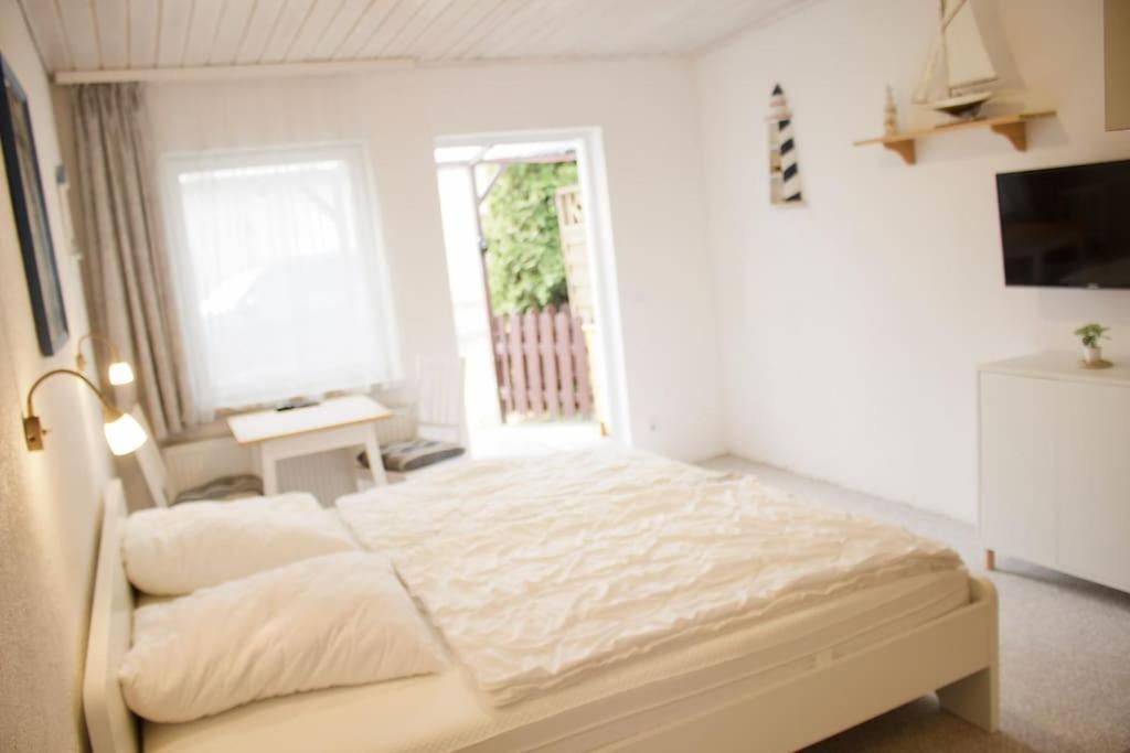 Schoener Gartenbungalow Sellin  Eksteriør billede